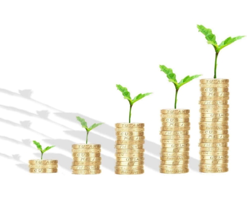 Erfahren Sie nützliches Hintergrundwissen, zukunftsweisende Trends und erhalten Sie wertvolle Hilfestellungen – nicht nur theoretisch, sondern praktisch angewandt. Das erwartet Sie in diesem eBook: Fallbezogene Betrachtung der einzelnen Finanzierungsbausteine. Success Stories und Ergebnisse aus der Praxis: Wenn aus Ideen unserer Kunden Erfolge werden. Experteninterviews mit erfahrenden Akteuren aus der Finanzierungsszene Inspirierende Kolumne zum Thema Mittelstand.